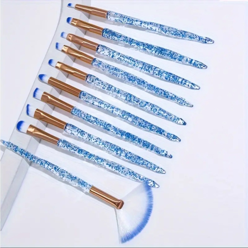 4/$20 Blue & White 10 Piece Make Up Brushes